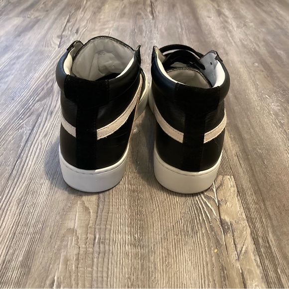 Freshly Picked High Tops - Picture 4 of 9